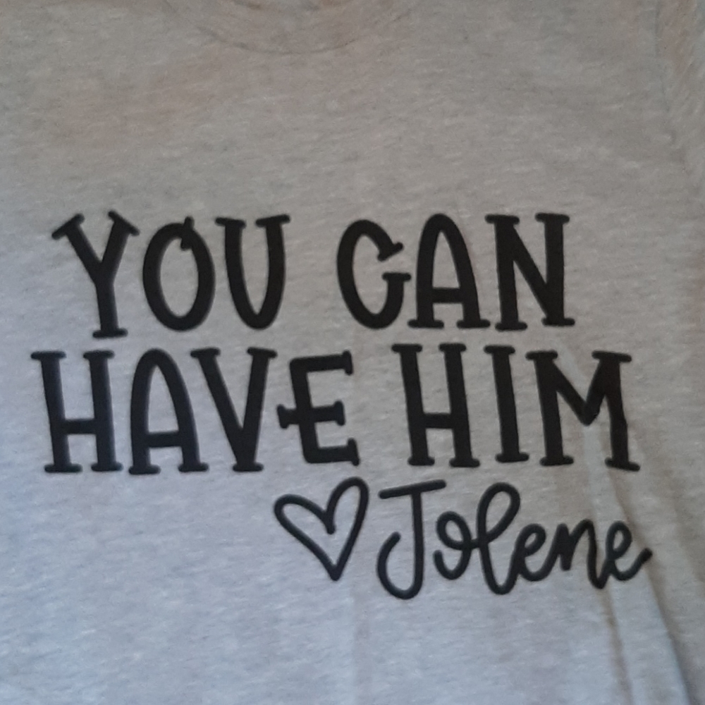 Cute tee! - Picture 3 of 3